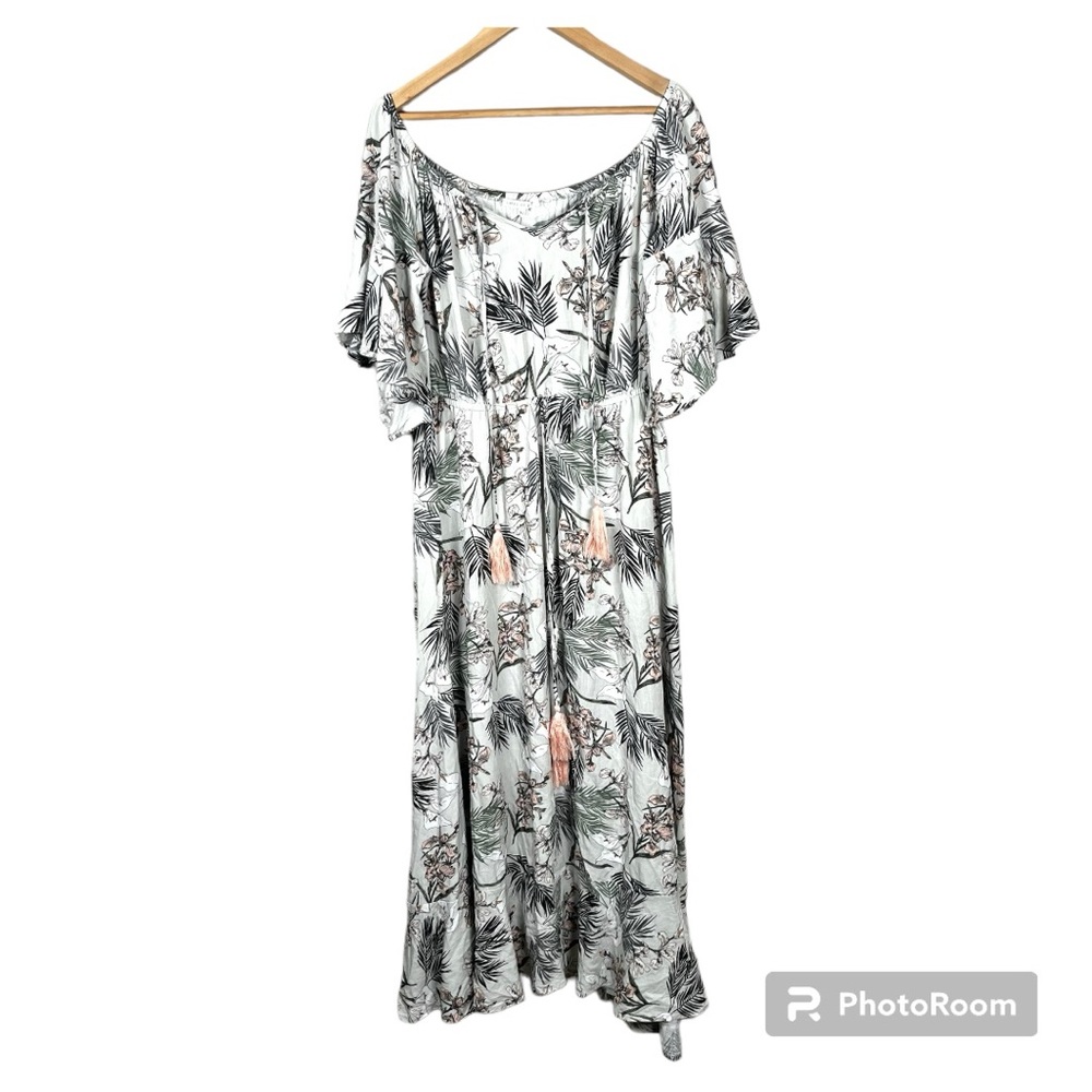 Label of Love Women’s Beachy Tropical Floral Maxi Dress